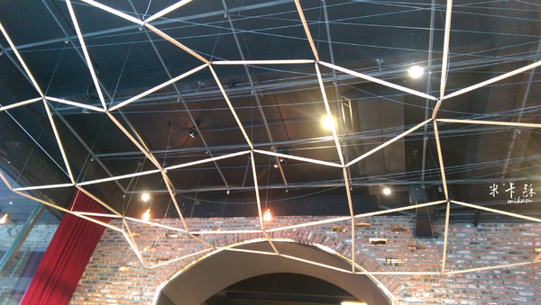 紅頂穀創穀物文創樂園 穀倉咖啡：【觀光工廠﹡高雄】觀光工廠之旅．驚奇好吃又好玩．紅頂穀創穀物文創樂園 穀倉咖啡