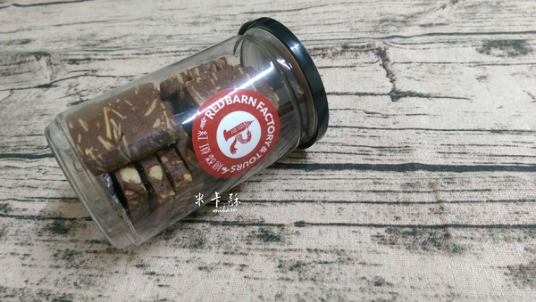 紅頂穀創穀物文創樂園 穀倉咖啡：【觀光工廠﹡高雄】觀光工廠之旅．驚奇好吃又好玩．紅頂穀創穀物文創樂園 穀倉咖啡