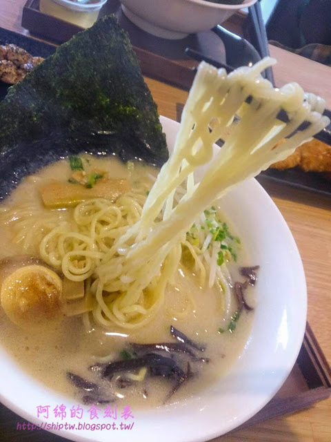 倉麵屋ラーメン(桃園)：桃園市中壢區 [倉麵屋ラーメン - 中壢店] 一碗讓人感動的拉麵