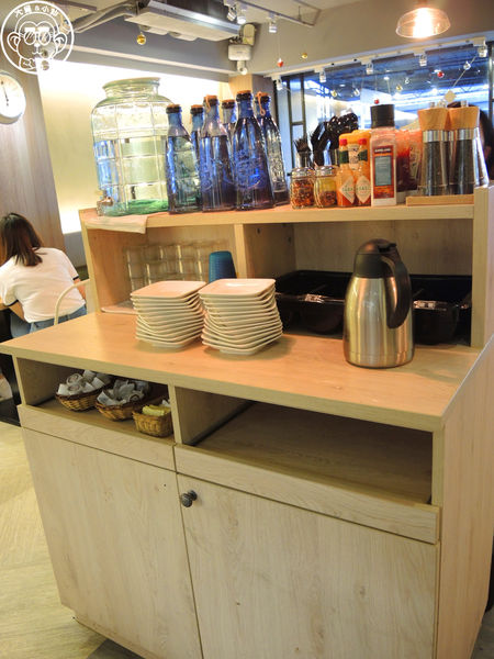 初米咖啡 Choose me Cafe&Meals(錦州店):呷飽祙【台北中山・初米咖啡 Choose Me Cafe&Meals】卡通造型蛋糕好萌呦