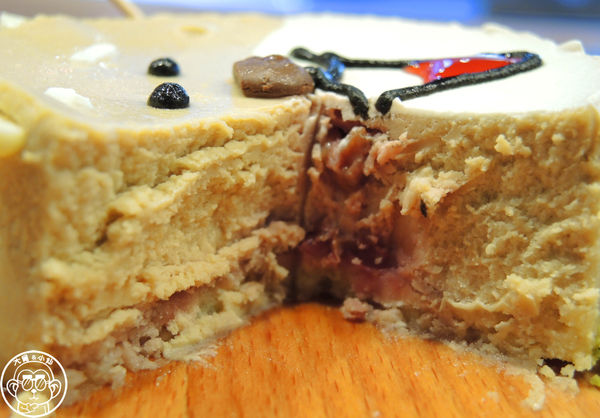 初米咖啡 Choose me Cafe&Meals(錦州店):呷飽祙【台北中山・初米咖啡 Choose Me Cafe&Meals】卡通造型蛋糕好萌呦