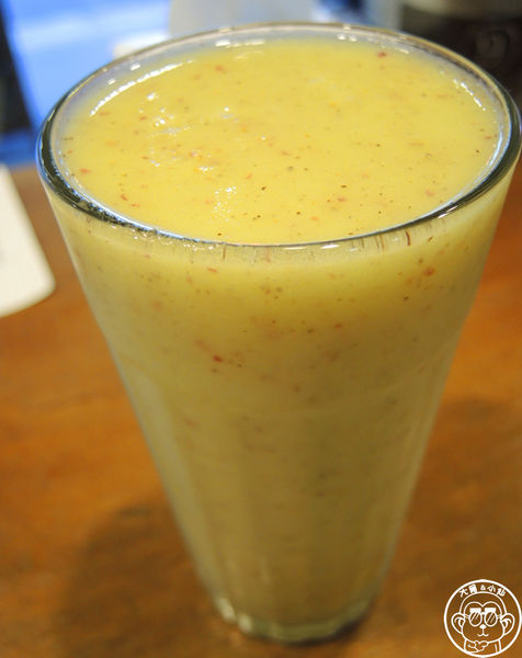 初米咖啡 Choose me Cafe&Meals(錦州店):呷飽祙【台北中山・初米咖啡 Choose Me Cafe&Meals】卡通造型蛋糕好萌呦