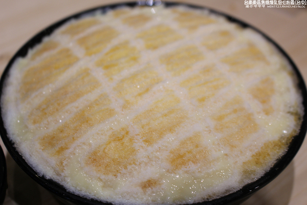 台南東區焦糖煉乳包心粉圓(台中旗艦店)：台南東區焦糖煉乳包心粉圓(台中旗艦店)~好吃耶!難怪每次經過都大排長龍~104.05.17