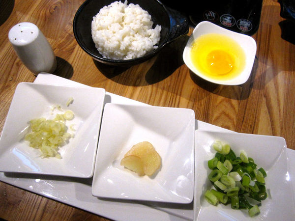 愛新覺羅 原味‧鮮採嚴煮：【台北市】萬古龍蝦石板燒火鍋雙人套餐-愛新覺羅 原味‧鮮採嚴煮