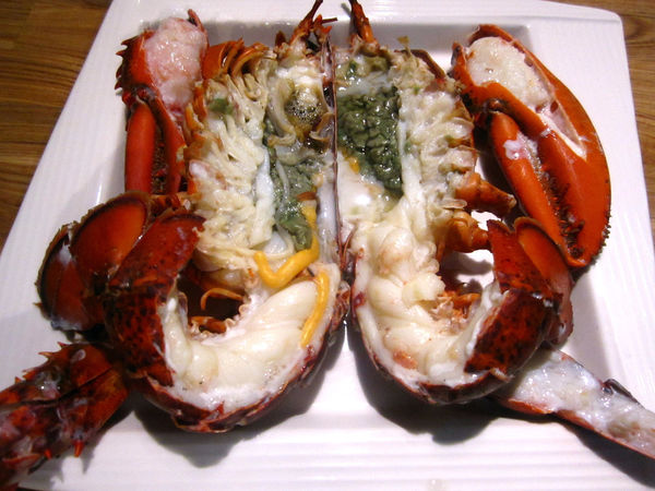 愛新覺羅 原味‧鮮採嚴煮：【台北市】萬古龍蝦石板燒火鍋雙人套餐-愛新覺羅 原味‧鮮採嚴煮