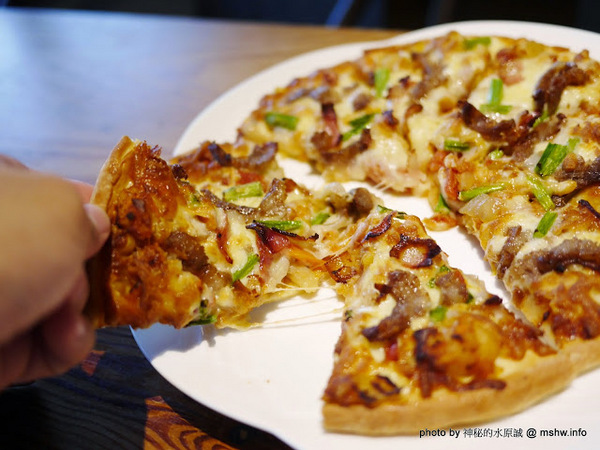 岳家庄夜景咖啡廳:【食記】台中岳家庄夜景咖啡廳.夜生活@沙鹿東海藝術街&都會公園後山 : 以咖啡,輕食,披薩與鐵塔佐海線夜景…