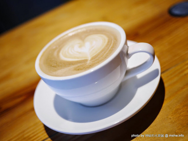 岳家庄夜景咖啡廳:【食記】台中岳家庄夜景咖啡廳.夜生活@沙鹿東海藝術街&都會公園後山 : 以咖啡,輕食,披薩與鐵塔佐海線夜景…