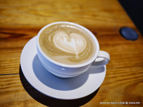 岳家庄夜景咖啡廳:【食記】台中岳家庄夜景咖啡廳.夜生活@沙鹿東海藝術街&都會公園後山 : 以咖啡,輕食,披薩與鐵塔佐海線夜景…