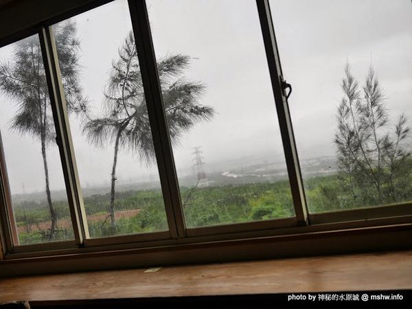 岳家庄夜景咖啡廳:【食記】台中岳家庄夜景咖啡廳.夜生活@沙鹿東海藝術街&都會公園後山 : 以咖啡,輕食,披薩與鐵塔佐海線夜景…