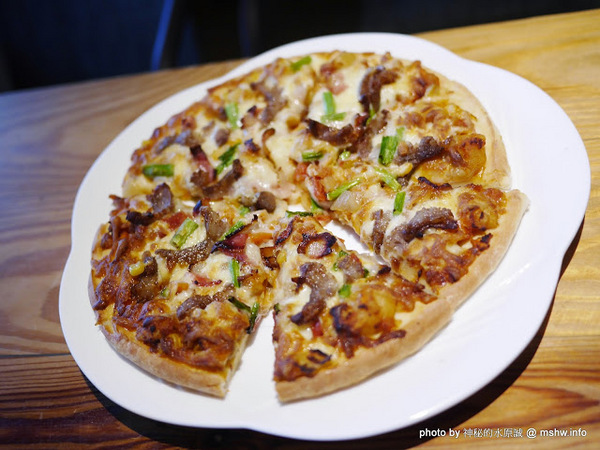 岳家庄夜景咖啡廳:【食記】台中岳家庄夜景咖啡廳.夜生活@沙鹿東海藝術街&都會公園後山 : 以咖啡,輕食,披薩與鐵塔佐海線夜景…