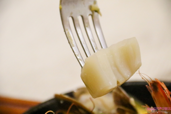 HERDOR Tea House 禾多：【東區餐廳】☼HERDOR Tea House 禾多☼夢幻公主風餐廳/早午餐、下午茶、甜點/蛋糕棒棒糖蛋糕派對、瓶子蛋糕、瓶子冰沙/IG拍照打卡景點