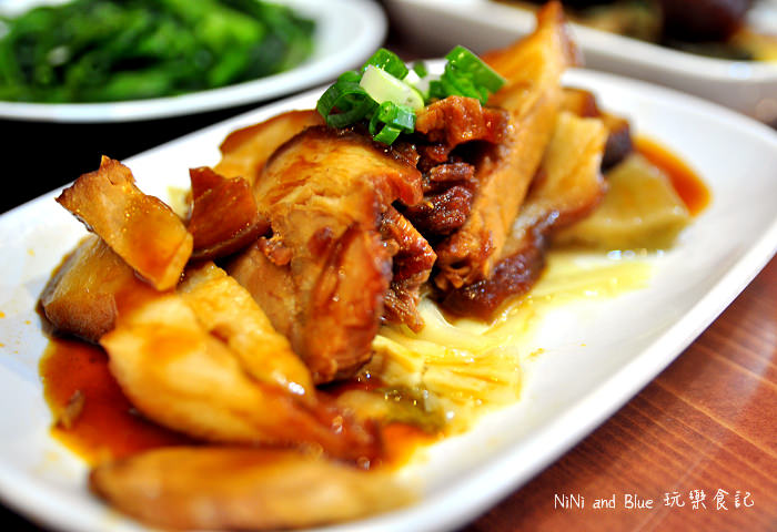 三郎食府豬腳飯肉燥飯25