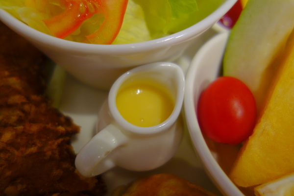 咖啡家coffee+(漢口店)：1040502[官本金文愛台灣]台中市北區咖啡家coffee+漢口店早午餐或下午茶平價高CP值便宜又大碗的餐點學生小資上班族最愛