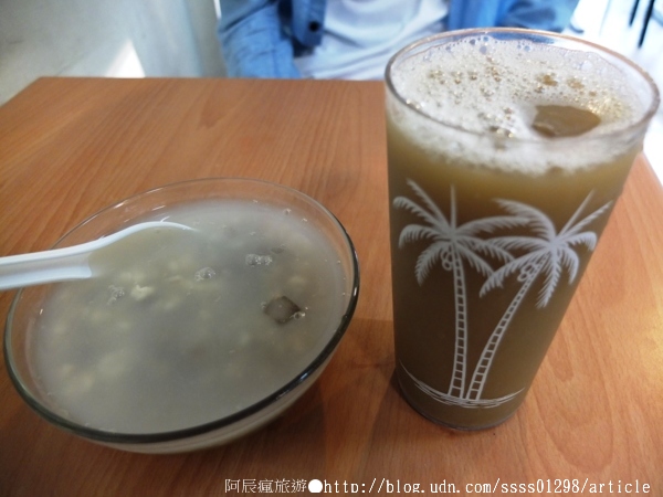 郭記慶中街綠豆湯(總店):【美食特搜。台南中西區】慶中街郭家綠豆湯(總店)。榜上有名 臺南必喝飲品 消暑解渴的指標選擇