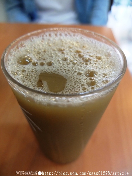 郭記慶中街綠豆湯(總店):【美食特搜。台南中西區】慶中街郭家綠豆湯(總店)。榜上有名 臺南必喝飲品 消暑解渴的指標選擇