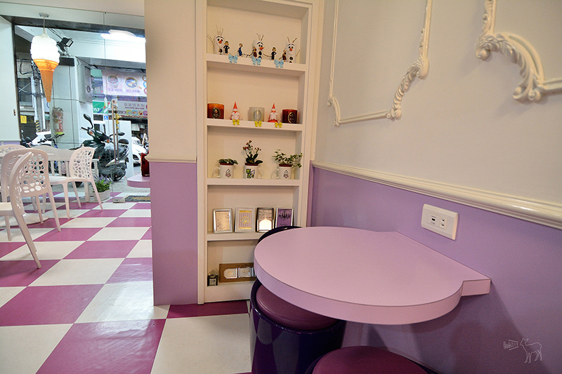 微淇甜蜜屋 草莓森林鬆餅塔,用掉一整盒的草莓!草莓霜淇淋,板橋南雅夜市美食甜點