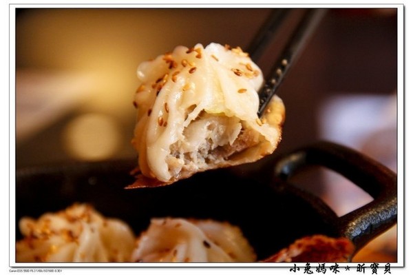 赤兔燒餃子:【美食 ♥ 桃園中壢】☼ 赤兔日式燒餃子 ☼ 現點現做,美味不打折,中原夜市新選擇♥♥