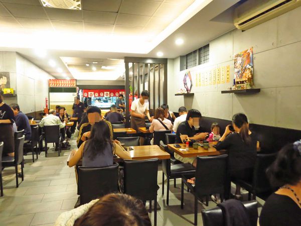 【蘆洲餐廳】福岡漁場-100元就能吃到生魚片丼飯