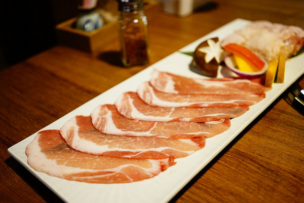 秋樂亭日式燒肉：秋樂亭日式燒肉--本格燒肉、鍋物、活海鮮一次享受