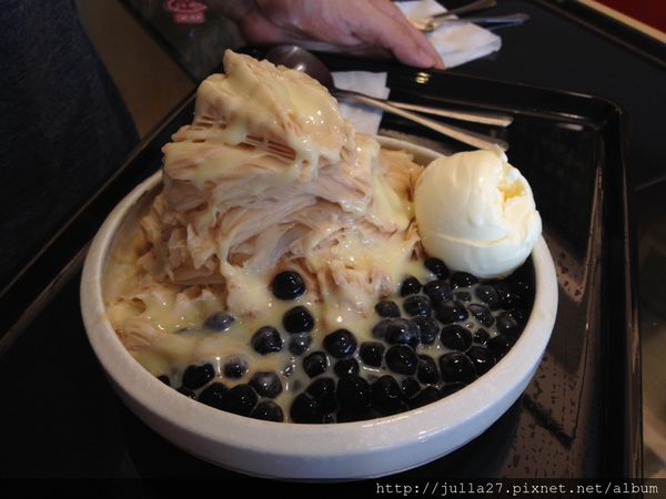 剛好冰果室：[台中 美食]剛好冰果室，抵抗太陽的辣毒嚴防脫水，芒果芒果雪花冰沁涼消暑剛剛好！
