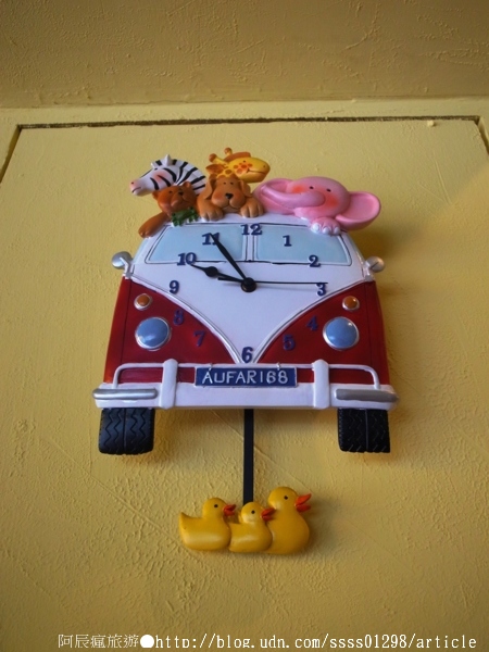 找鹿Brunch:【美食特搜。屏東市】找鹿Brunch早午餐店。找鹿超值餐 全麥原味蛋餅 找鹿紅茶 爽爽吃喝早午餐