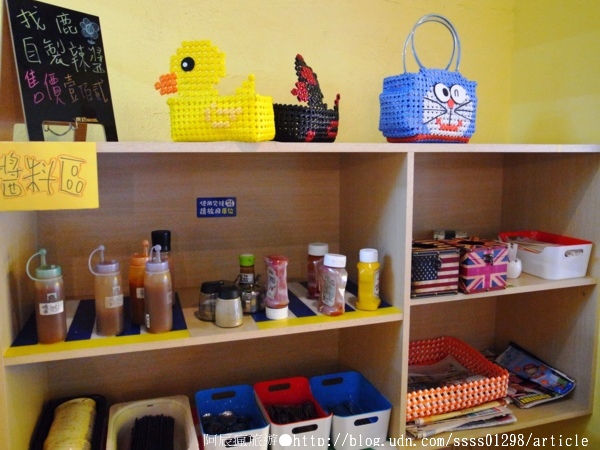 找鹿Brunch:【美食特搜。屏東市】找鹿Brunch早午餐店。找鹿超值餐 全麥原味蛋餅 找鹿紅茶 爽爽吃喝早午餐