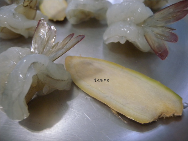 水汕海物：[宅配] 水汕海物  宅配水產超新鮮 高級食材 價錢平宜近人! 和風藍鑽蝦 義式水煮魚 香煎圓鱈佐檸檬起司醬