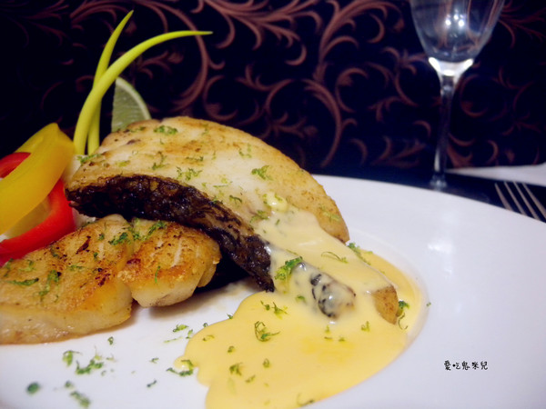 水汕海物：[宅配] 水汕海物  宅配水產超新鮮 高級食材 價錢平宜近人! 和風藍鑽蝦 義式水煮魚 香煎圓鱈佐檸檬起司醬