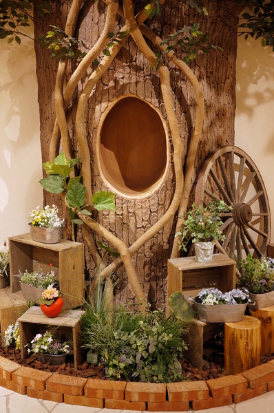 龍貓吉卜力專賣店「橡子共和國」：(胖樺遊記)台北信義區ATT4FUN”龍貓吉卜力專賣店--橡子共和國”。超萌龍貓從卡通中走出來。