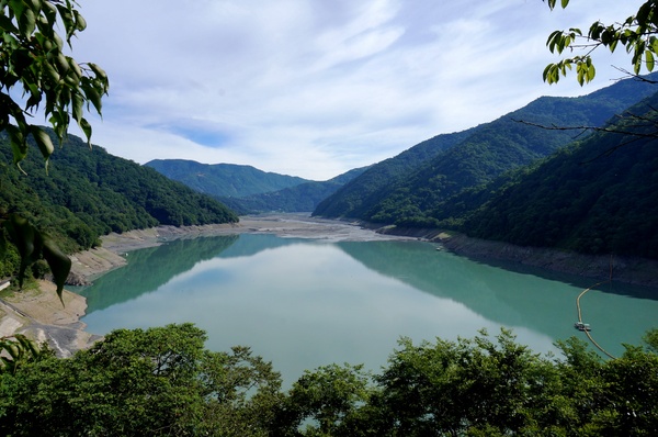 萬大碧湖行館：萬大碧湖行館
