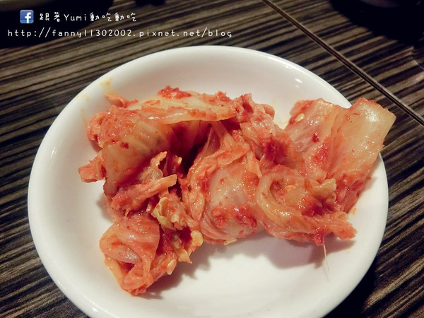 良沐鍋物: 【愛評網口碑券§第98彈】台中南屯區東興路銅板烤肉/講究清新天然的湯底火鍋:清境山當歸、牛蒡、蘋果及多種藥材熬成的湯底!@跟著Yumi尤美美動吃動吃(體驗日期:2015年5月30日)