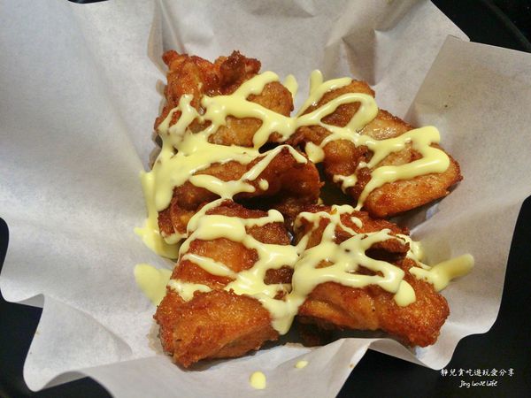 歐巴媽媽：★食★台北。信義安和站→【歐巴媽媽OBAMAMA美食專賣店】各國美味炸雞♥大驚喜雙人套餐