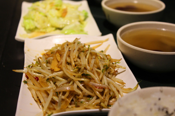 椰如創意鐵板燒(金華店)：[台南]府城老店好味道 椰如創意鐵板燒(金華店)