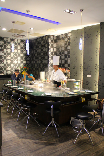 椰如創意鐵板燒(金華店)：[台南]府城老店好味道 椰如創意鐵板燒(金華店)