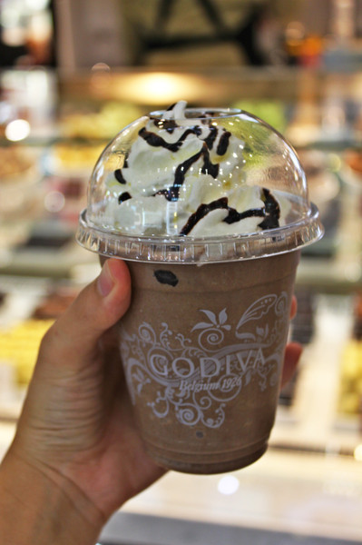 GODIVA (南紡夢時代店)：[台南]頂級巧克力冰淇淋 貴婦般的享受 GODIVA (南紡夢時代店)