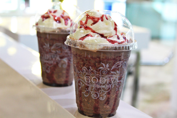 GODIVA (南紡夢時代店)：[台南]頂級巧克力冰淇淋 貴婦般的享受 GODIVA (南紡夢時代店)