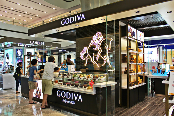 GODIVA (南紡夢時代店)：[台南]頂級巧克力冰淇淋 貴婦般的享受 GODIVA (南紡夢時代店)