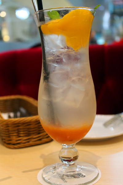 跳舞香水 Perfume Dance(南紡店)：[台南]奢華下午茶X蜜糖土司 Perfume Dance跳舞香水 (南紡夢時代店)