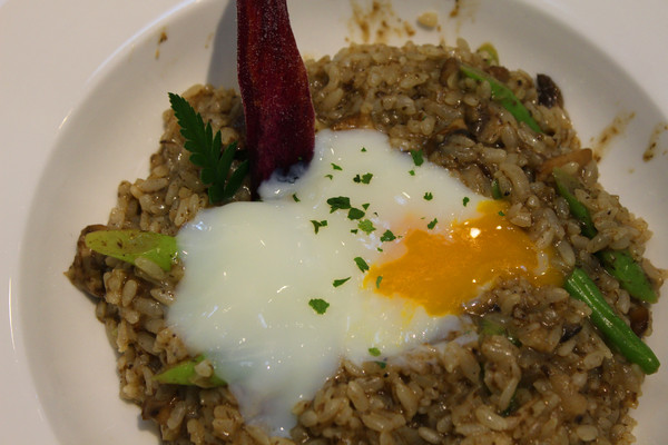 跳舞香水 Perfume Dance(南紡店)：[台南]奢華下午茶X蜜糖土司 Perfume Dance跳舞香水 (南紡夢時代店)