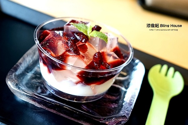 涼食帖:【信義安和下午茶 推薦】身心靈乘涼的好地方 ✿✿ 涼食帖 Bling House ✿✿ (完整菜單)