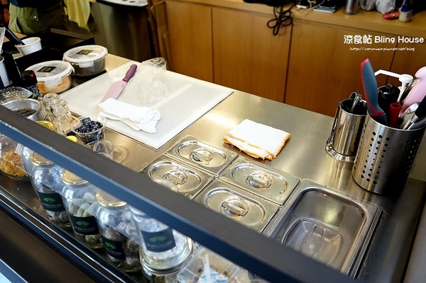 涼食帖:【信義安和下午茶 推薦】身心靈乘涼的好地方 ✿✿ 涼食帖 Bling House ✿✿ (完整菜單)