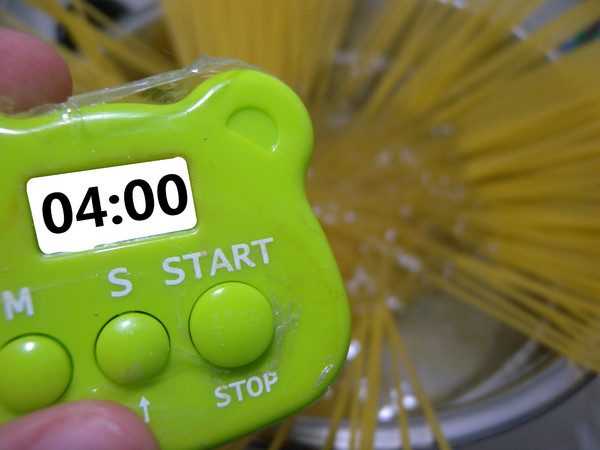 泰凱食堂：[宅配] 泰凱食堂 各大媒體報導 不用出門在家也能吃到超好吃泰式料理，方便又簡單1秒變大廚!