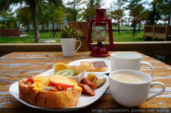 花蓮民宿推薦 - 森林中民宿 / 羊兒煙囪民宿系列