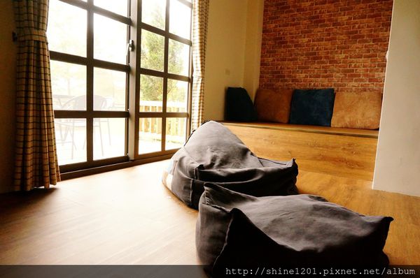 花蓮民宿推薦 - 森林中民宿 / 羊兒煙囪民宿系列