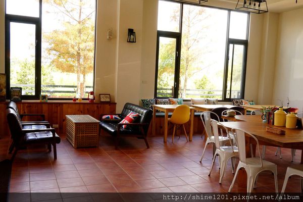 花蓮民宿推薦 - 森林中民宿 / 羊兒煙囪民宿系列