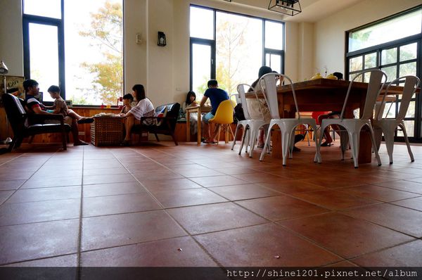 花蓮民宿推薦 - 森林中民宿 / 羊兒煙囪民宿系列