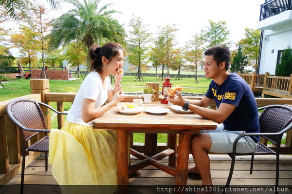 花蓮民宿推薦 - 森林中民宿 / 羊兒煙囪民宿系列
