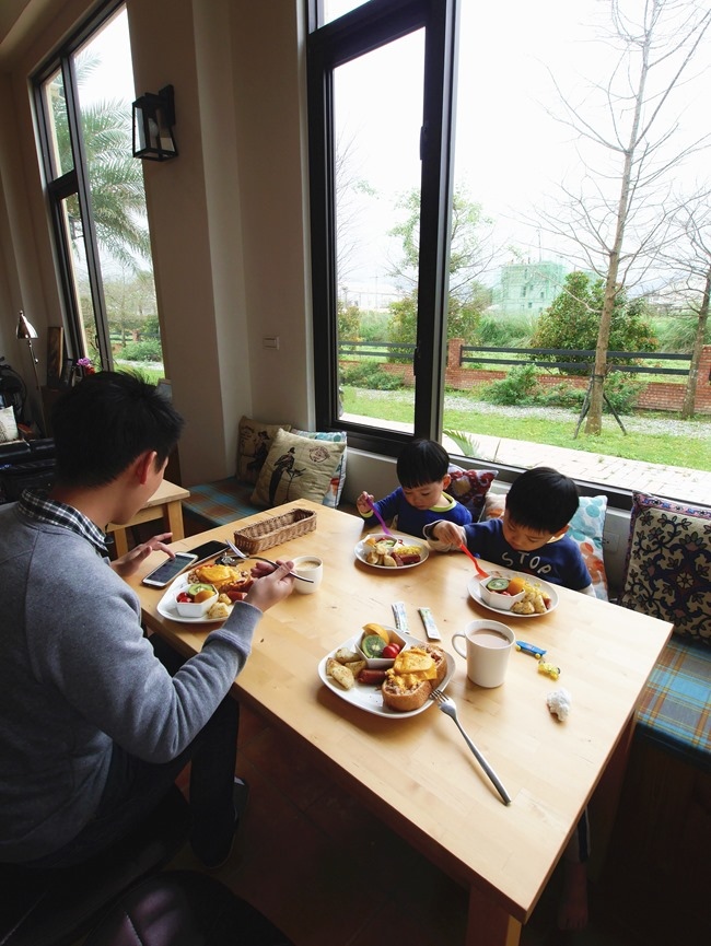 │宿。花蓮吉安│ 民宿推薦 森林中Forestr B&B民宿。品味、設計、服務無所不在