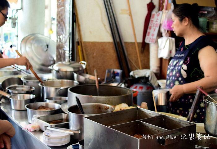 草屯青雲街麵攤10