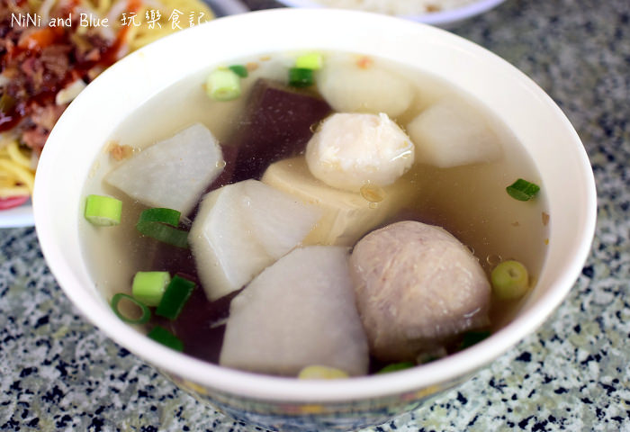 草屯青雲街麵攤03